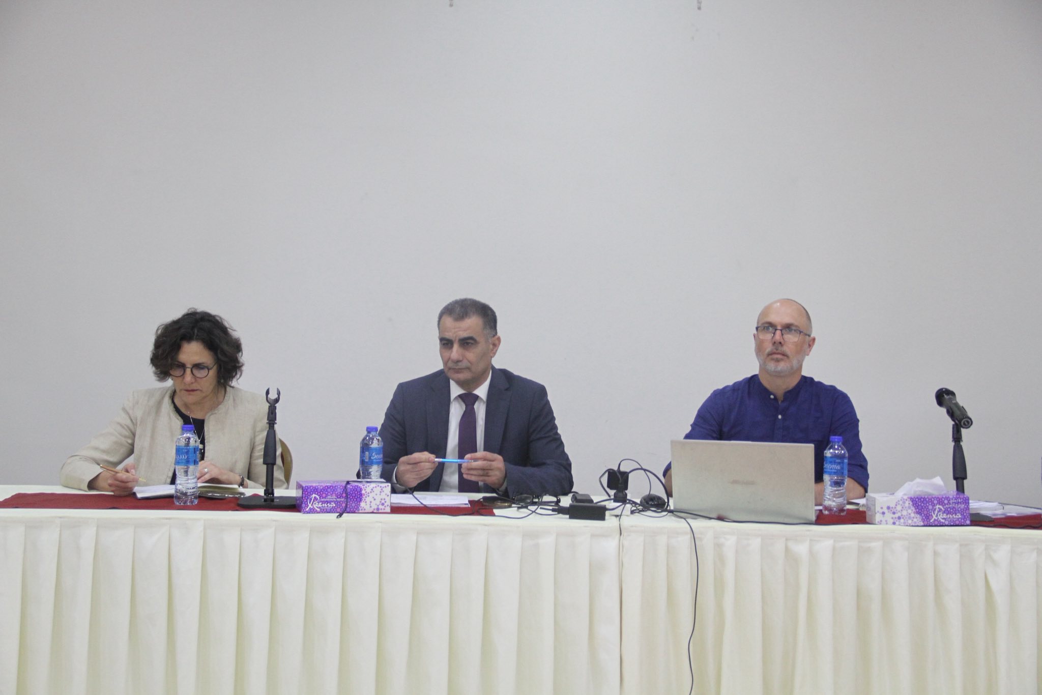 سلطة المياه تنظم ورشة عمل لتقييم الإطار المؤسسي لقطاع الصرف الصحي ضمن برنامج WaDIS