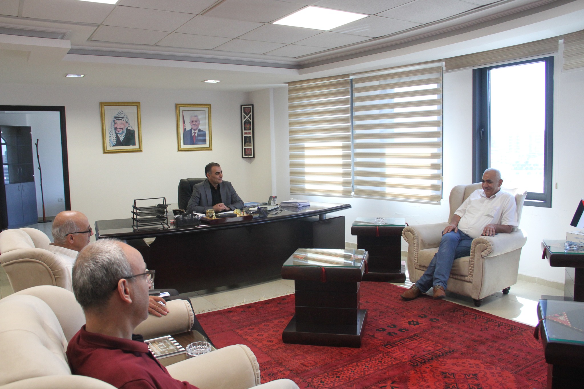 الفقهاء يلتقي بلدية بيت اولا