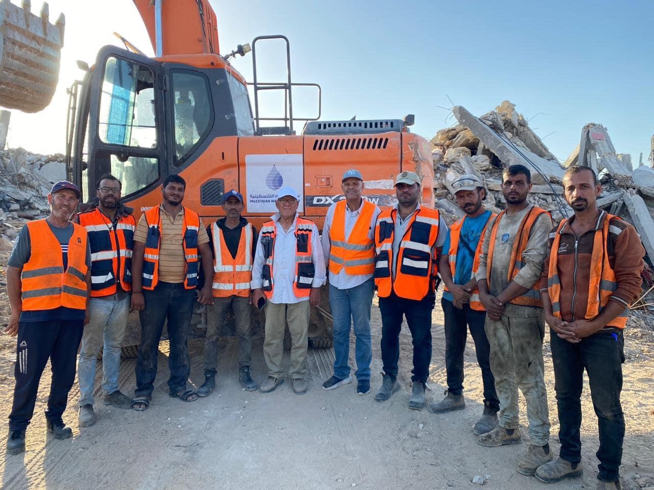 للمرة الثانية في غضون ثلاث أشهر...م. غنيم: &#34;اعادة اصلاح خط المنطار وعودة ضخ المياه لتجمعات عديدة في مدينة غزة&#34;