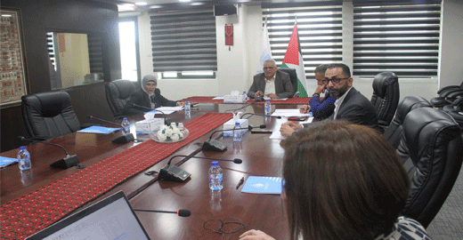 الوزير غنيم يناقش تطورات العمل الخاص بتأهيل دائرة المياه خلال المرحلة الانتقالية لتطوير شركة المياه الوطنية