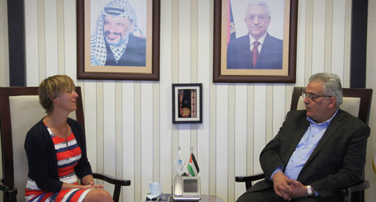 الوزير غنيم يلتقي مديرة التعاون الهولندي لبحث القضايا المشتركة
