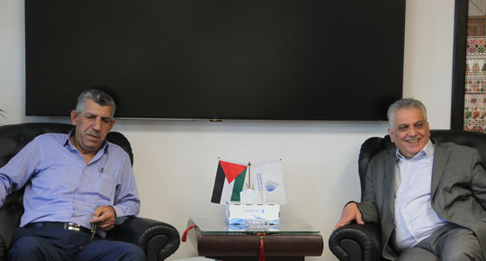 رئيس سلطة المياه عملنا على تحسين كميات المياه الواصلة الى جنوب محافظة الخليل
