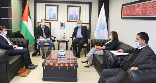 الوزير غنيم يسقبل مدير الوكالة الفرنسية الجديد و يطلعه على المشاريع التطويرية وخطط سلطة المياه المستقبلية