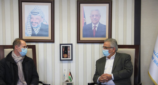 الوزير غنيم يبحث مع مدير الوكالة الفرنسية مشاريع المياه والصرف الصحي
