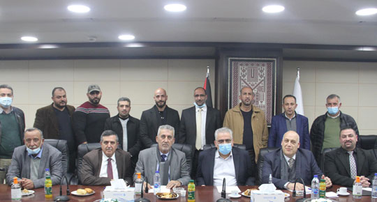 جرت مراسمها في مقر سلطة المياه ... توقيع اتفاقية انهاء نزاع بين نقابة العاملين و سلطة مياه ومجاري بيت لحم

