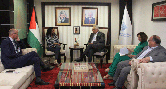 الوزير غنيم يبحث مع البنك الدولي مستجدات المشاريع والاحتياجات المستقبلية