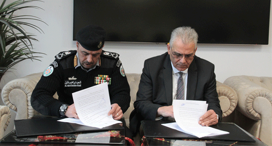 
الوزير غنيم واللواء العبد يوقعان اتفاقية تعاون
