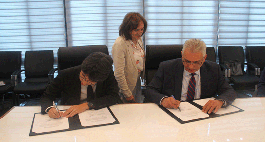 الوزيرغنيم يوقع مع جايكا مذكرة تفاهم مشروع تحسين تزويد مياه الشرب في جنين