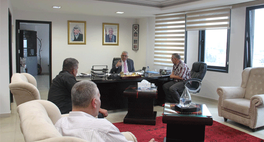 الوزير غنيم يطلع على احتياجات مجلس خدمات ريف دورا