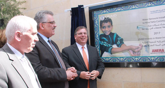 بقيمة 3.8مليون دولار
رئيس سلطة المياه يفتتح شبكات المياه في تجمعات منطقة ريف يطا

