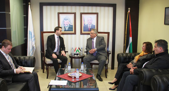 رئيس سلطة المياه يستقبل ممثل دولة المجر