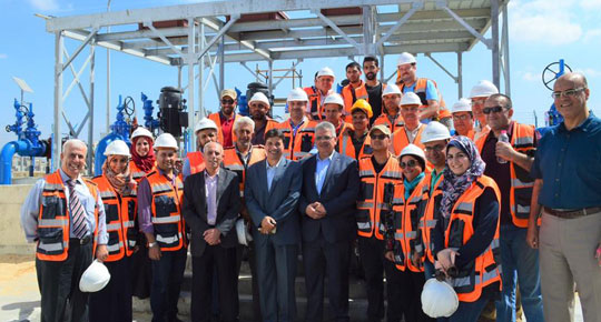 خلال زيارة موقع المحطة وموقع محطة الطاقة الشمسية
غنيم: حل أزمة مياه غزة أولوية ومحطة التحلية خيار استراتيجي