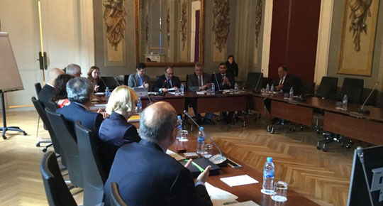 غنيم في إسبانيا لتحقيق تقدُم في برنامج المحطة المركزية مع كافة المانحين

