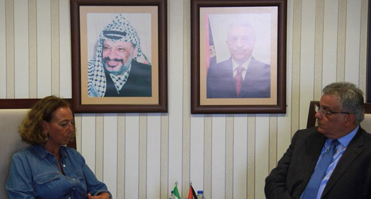 الوزير غنيم يلتقي مديرة التعاون الايطالي

