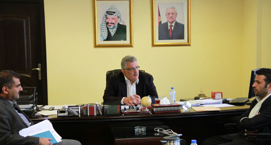 الوزير غنيم يبحث احتياجات ام صفا 
