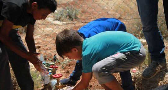 سلطة المياه الفلسطينية والجهاز المركزي للإحصاء الفلسطيني يصدران بياناً صحفياً مشتركاً 
بمناسبة يوم المياه العالمي 22/03/2019