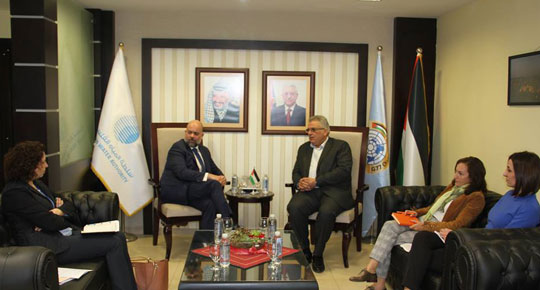 خلال لقائه نائب مدير مكتب الرباعية ...
لقاءات متعددة ستعقد لاستكمال التمويل المتبقي لمشروع التحلية المركزي
