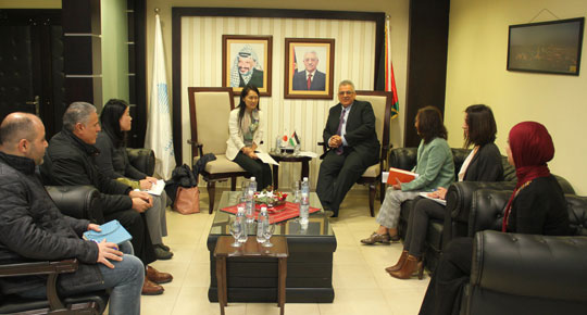 الوزير غنيم يثمن جهود مسؤولة جايكا في فلسطين بمناسبة انتهاء عملها
