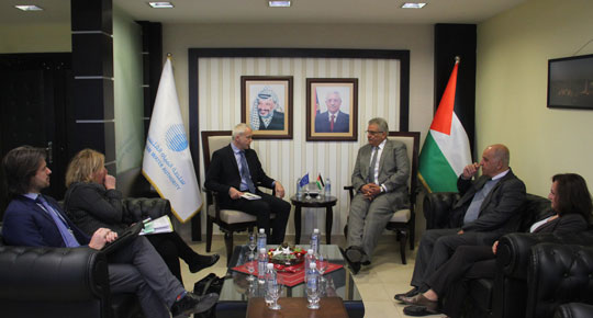 الوزير غنيم يلتقي مدير بعثة حسن الجوار في الاتحاد الاوروبي
