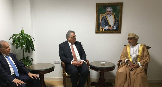 عُمان – التقى رئيس سلطة المياه م. مازن غنيم مع الأمين العام لمجلس البحث العلمي سعادة الدكتور هلال بن علي الهنائي.