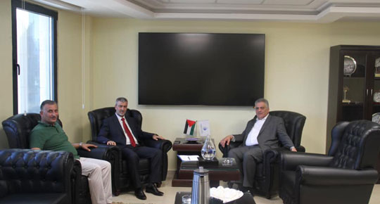 الوزير غنيم يبحث مع مدير عام مصلحة المياه خطة التوزيع المائية

