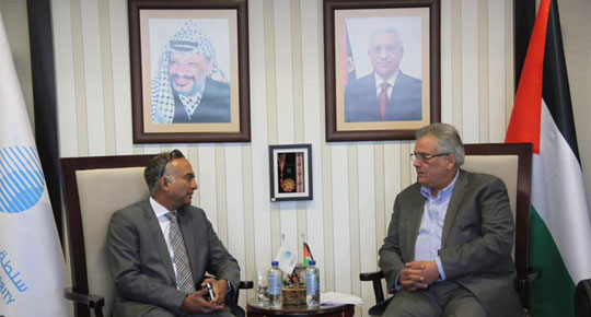 الوزير غنيم يلتقي بعثة البنك الدولي والوكالة الفرنسية لبحث جملة من المشاريع الاستراتيجية

