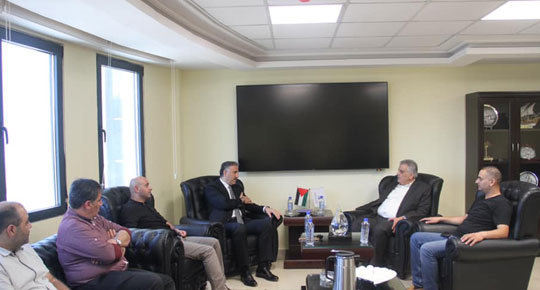 الوزير غنيم يبحث مشكلة المياه في عرابة