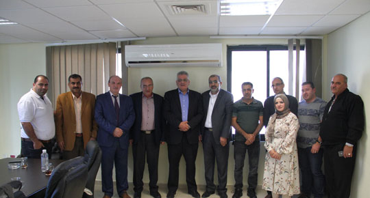 الوزير غنيم يبحث احتياجات بيت كاحل وتفوح
